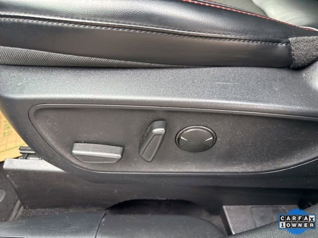 Certified 2025 Ford Escape ST-Line Select AWD/4WD image 18