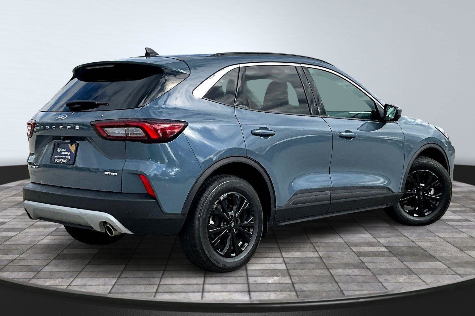 Certified 2023 Ford Escape Active w/ Tech Pack #2 image 5