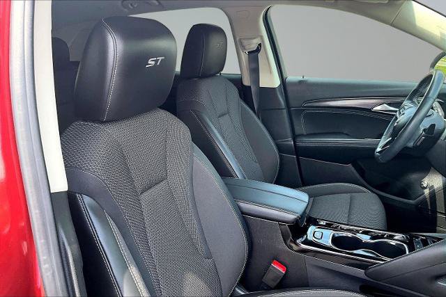 Used 2023 Buick Envision Preferred FWD image 7