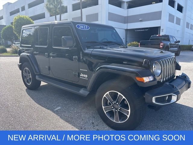 Used 2023 Jeep Wrangler Unlimited Sahara w/ Cold Weather Group AWD/4WD image 1