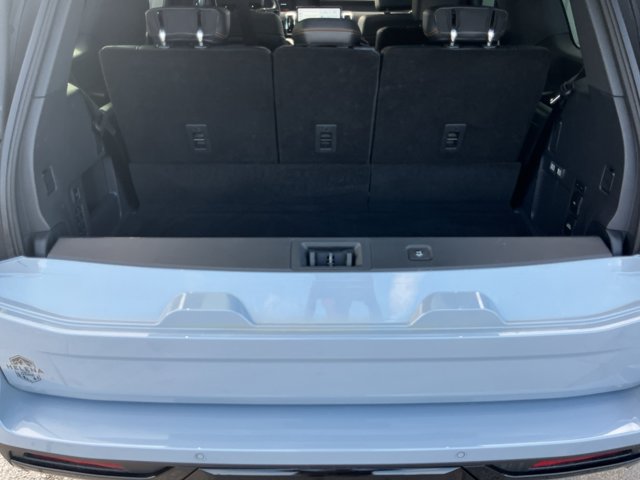 Certified 2025 Ford Expedition Tremor AWD/4WD image 17