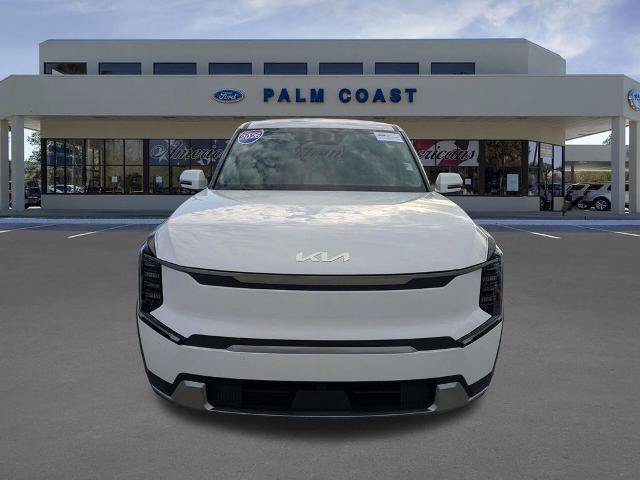 Used 2026 Kia EV9 Light RWD image 9
