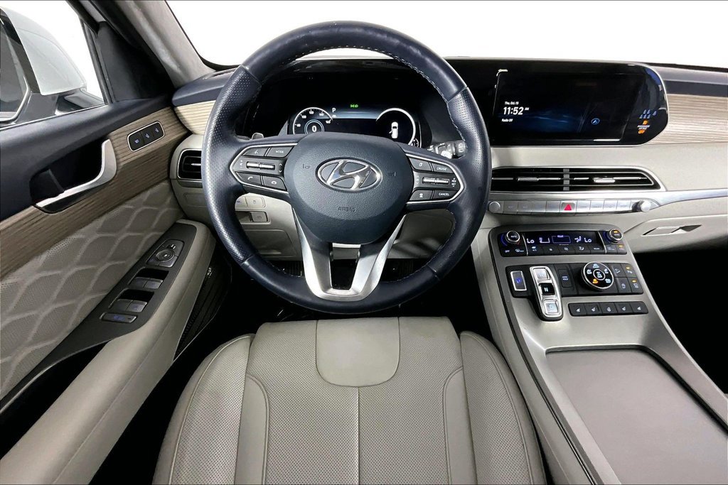 Used 2022 Hyundai Palisade Calligraphy w/ Cargo Package AWD/4WD image 5