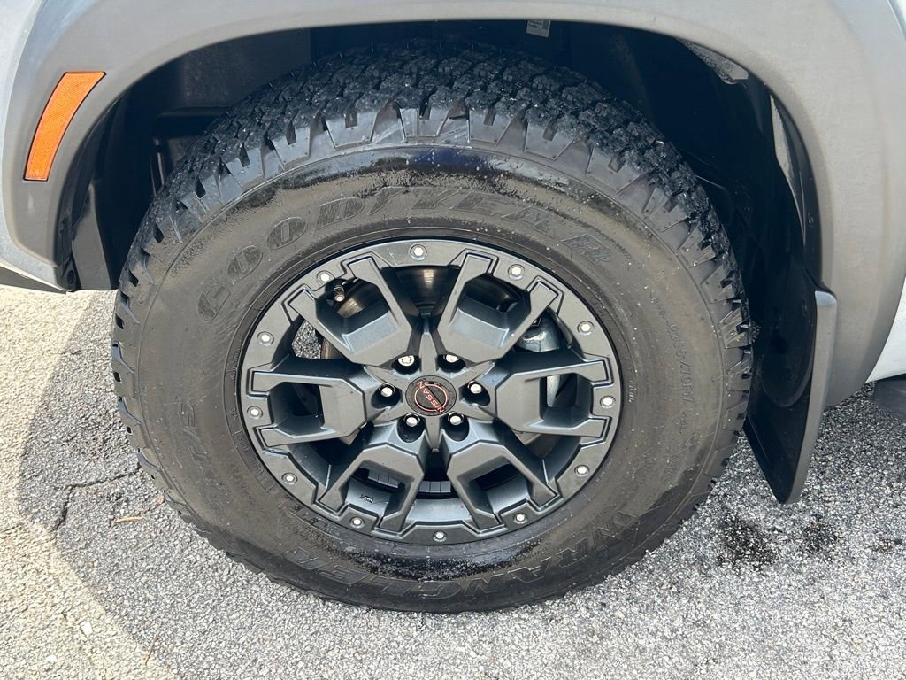 Used 2023 Nissan Frontier PRO-4X w/ Pro-4X Premium Package image 17