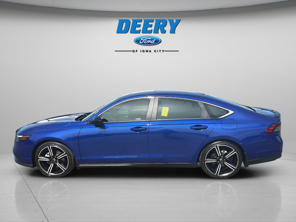 Used 2023 Honda Accord Sport image 12