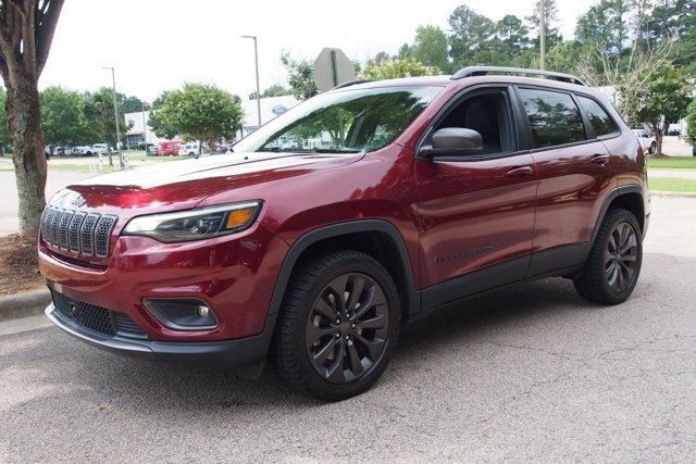 Used 2021 Jeep Cherokee Latitude Lux 80th Anniv w/ Quick Order Package 26U 80TH AWD/4WD image 3