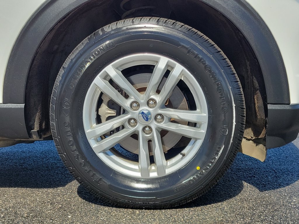 Certified 2023 Ford Explorer XLT AWD/4WD image 9