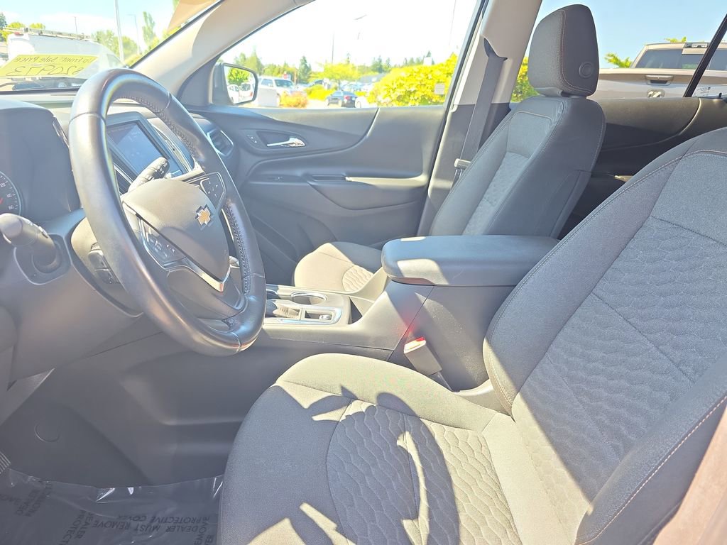 Used 2020 Chevrolet Equinox LT AWD/4WD image 6