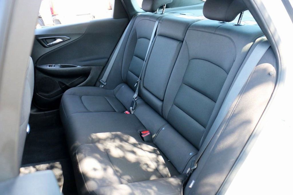 Used 2025 Chevrolet Malibu LT image 20