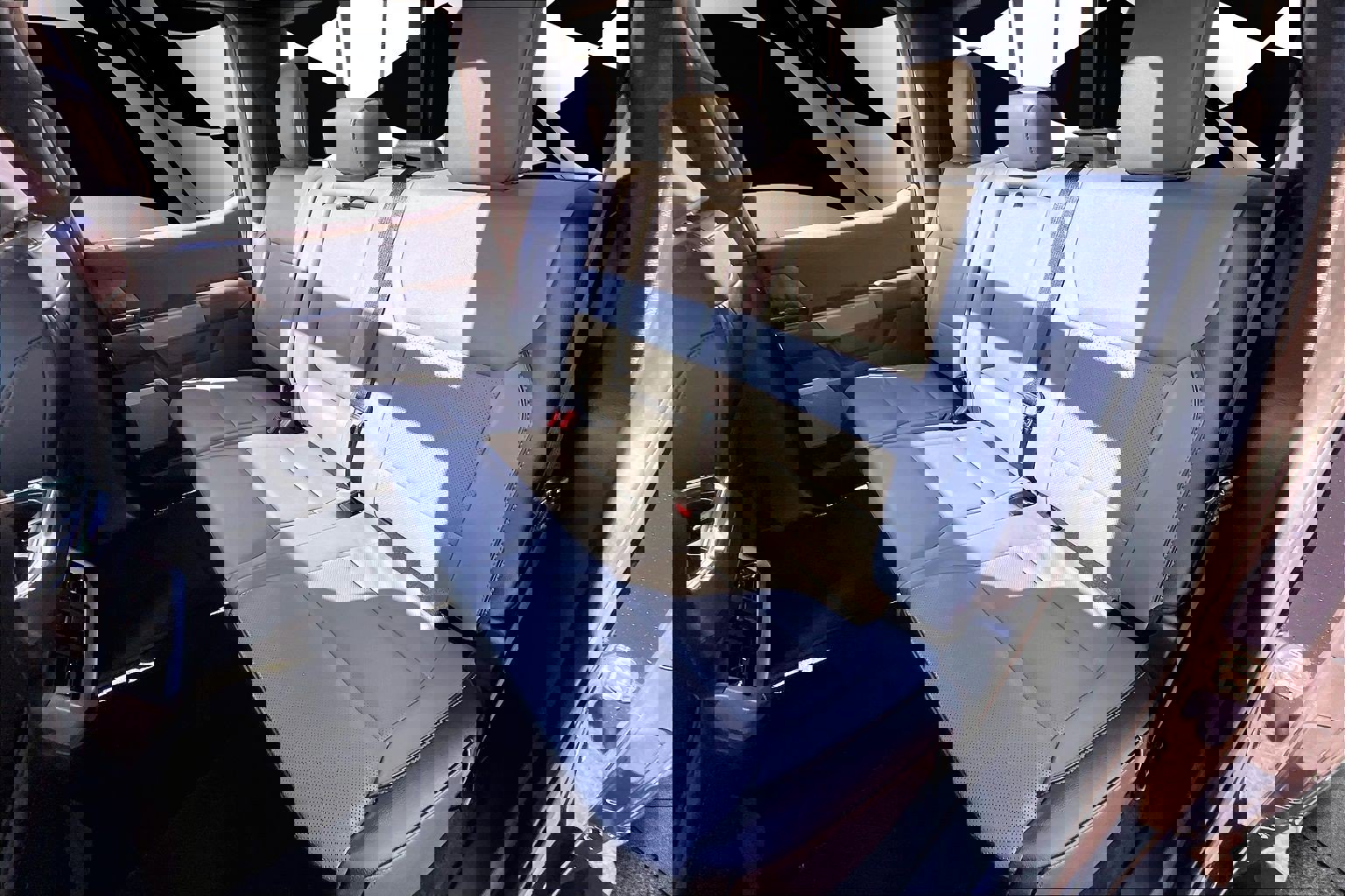 Certified 2023 Ford F150 Lightning Lariat w/ Equipment Group 511A High image 26