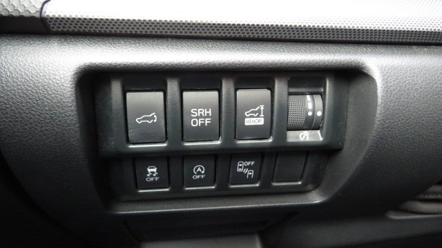 Used 2020 Subaru Forester Limited image 27