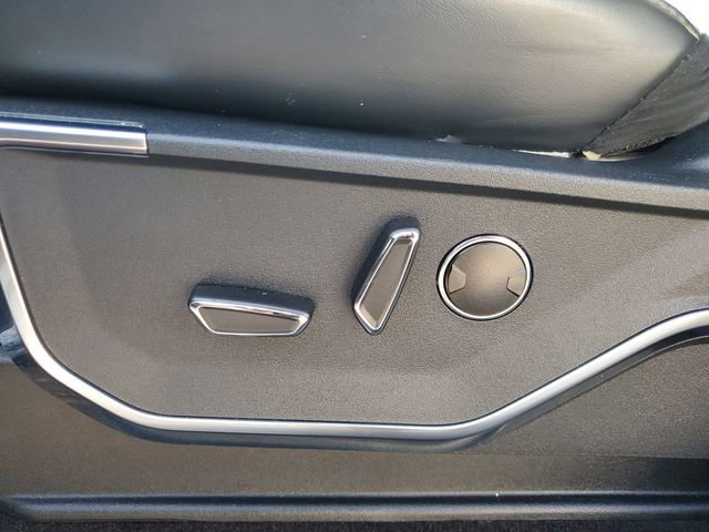 Certified 2021 Ford F150 Raptor w/ Equipment Group 801A High image 16