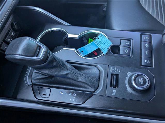 Used 2021 Toyota Highlander XSE AWD/4WD image 11