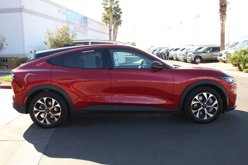 Certified 2024 Ford Mustang Mach-E Select image 8