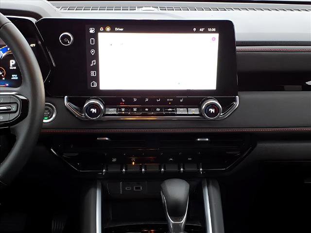 Used 2024 Chevrolet Colorado Z71 w/ Z71 Convenience Package 2 image 10