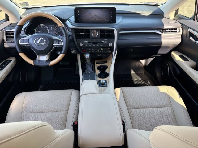 Used 2022 Lexus RX 350L FWD w/ Premium Package image 19
