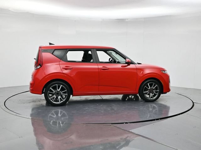 Used 2021 Kia Soul GT-Line FWD image 2