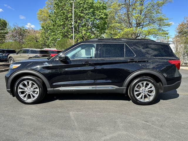 Certified 2023 Ford Explorer XLT w/ Equipment Group 202A image 2
