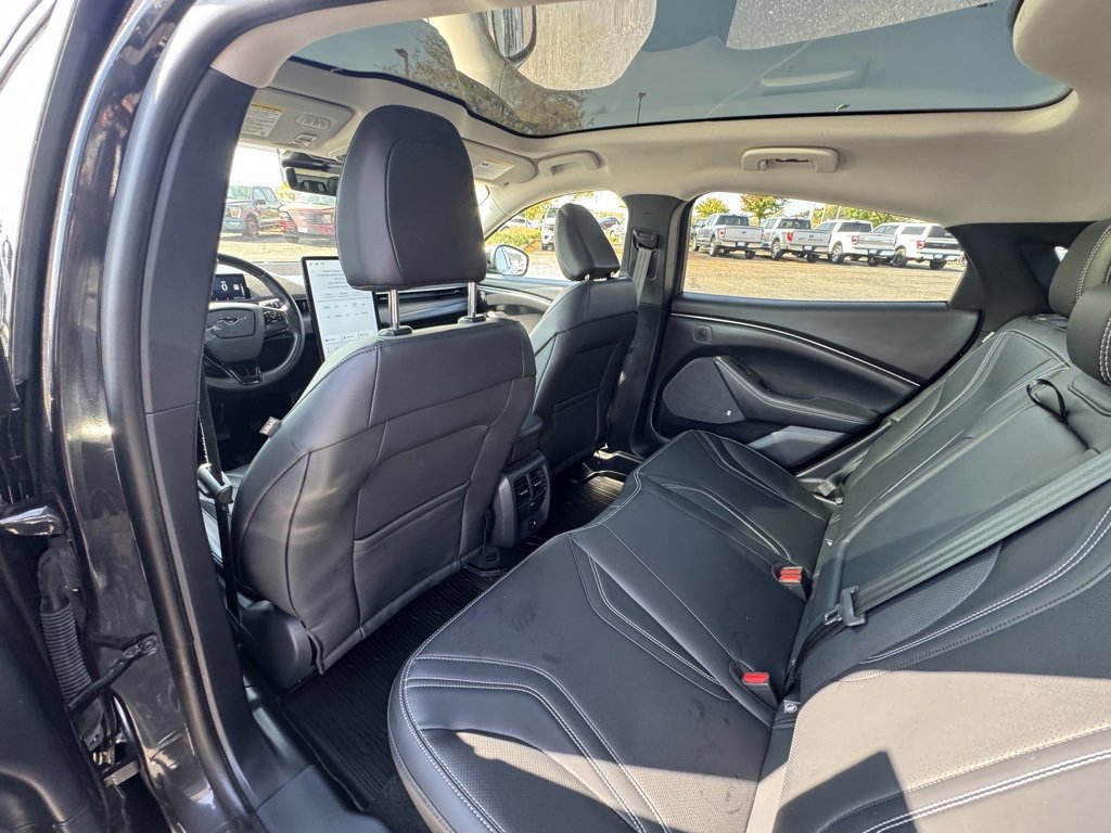 Certified 2022 Ford Mustang Mach-E Premium image 11