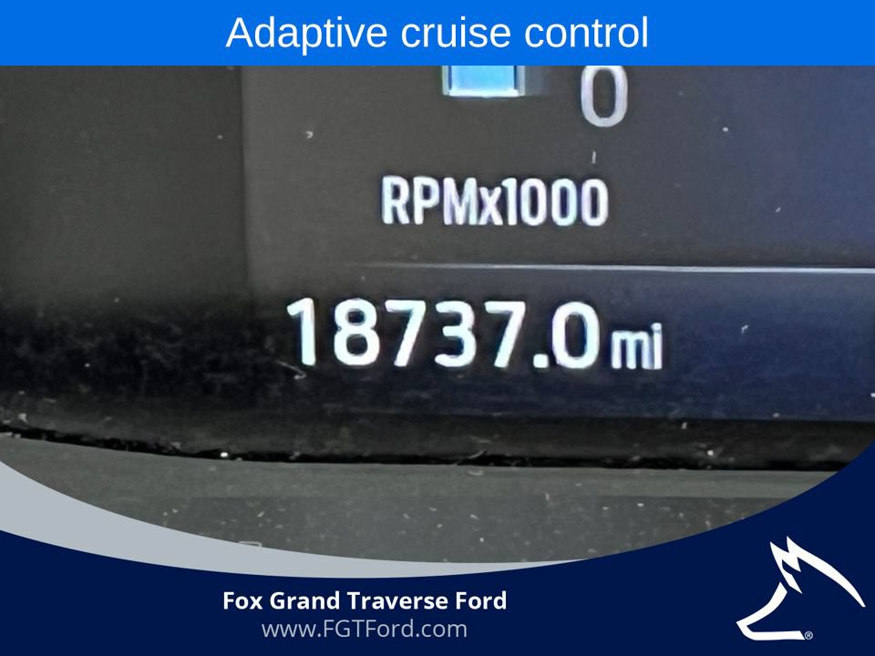 Certified 2024 Ford Escape ST-Line w/ Tech Pack #1 AWD/4WD image 6