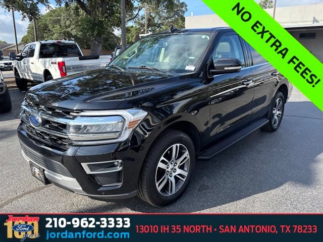 Certified 2024 Ford Expedition Limited RWD image 3