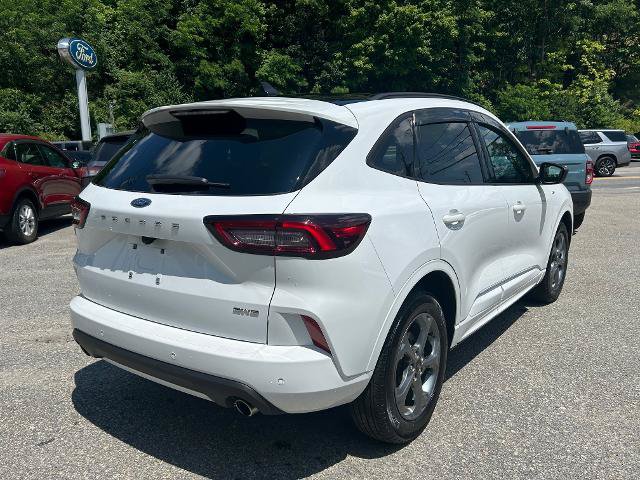 Certified 2023 Ford Escape ST-Line w/ Tech Pack #1 AWD/4WD image 2