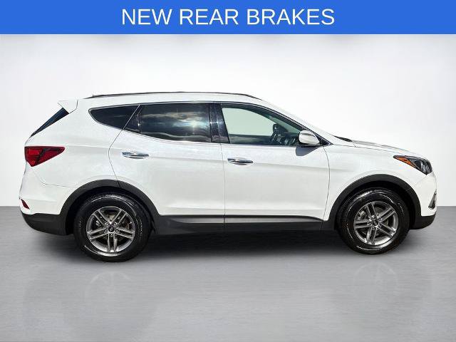 Used 2017 Hyundai Santa Fe Sport w/ 2.4L Tech Package 04 AWD/4WD image 2