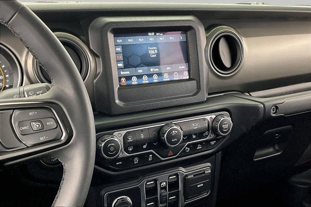 Used 2023 Jeep Gladiator Sport AWD/4WD image 6
