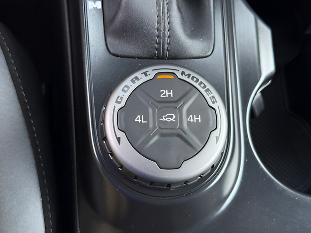 Certified 2024 Ford Bronco Black Diamond AWD/4WD image 12