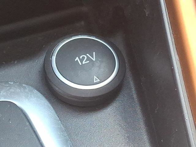 Certified 2022 Ford EcoSport SE w/ SE Appearance Package image 25