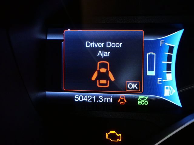 Certified 2017 Ford C-MAX SE w/ Equipment Group 202A FWD image 24