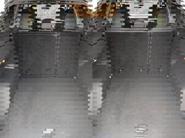 Used 2022 Volkswagen Atlas Cross Sport SE image 31