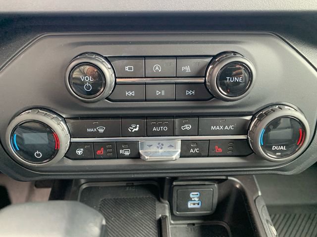 Certified 2025 Ford Bronco Outer Banks AWD/4WD image 36