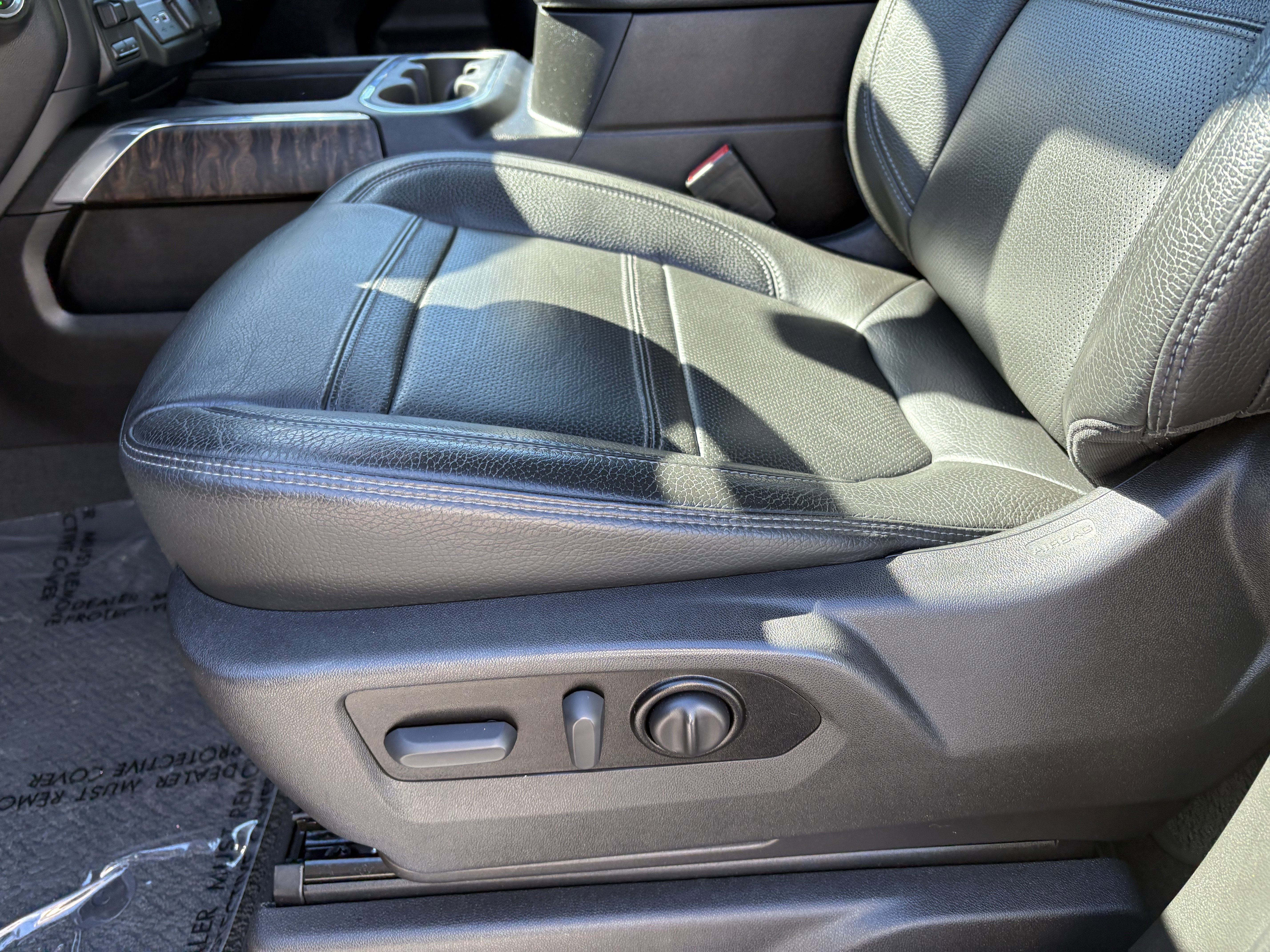 Used 2022 GMC Sierra 2500 Denali w/ Denali Ultimate Package image 20