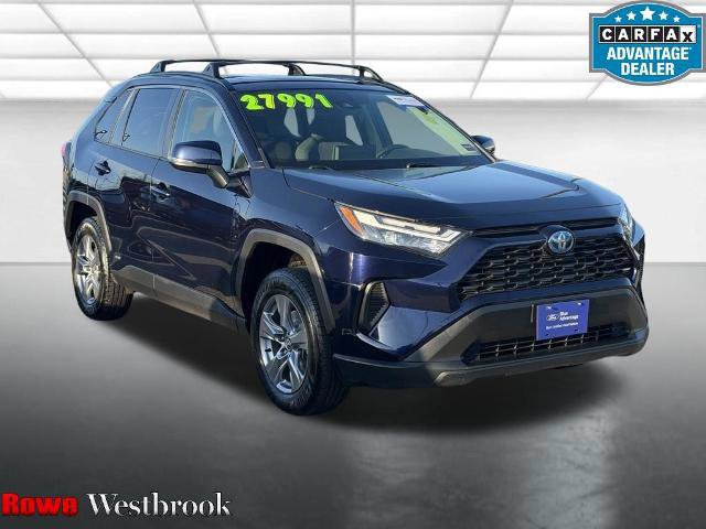 Used 2022 Toyota RAV4 XLE w/ Convenience Package AWD/4WD image 5