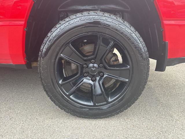 Used 2022 RAM 1500 Big Horn w/ Night Edition image 6