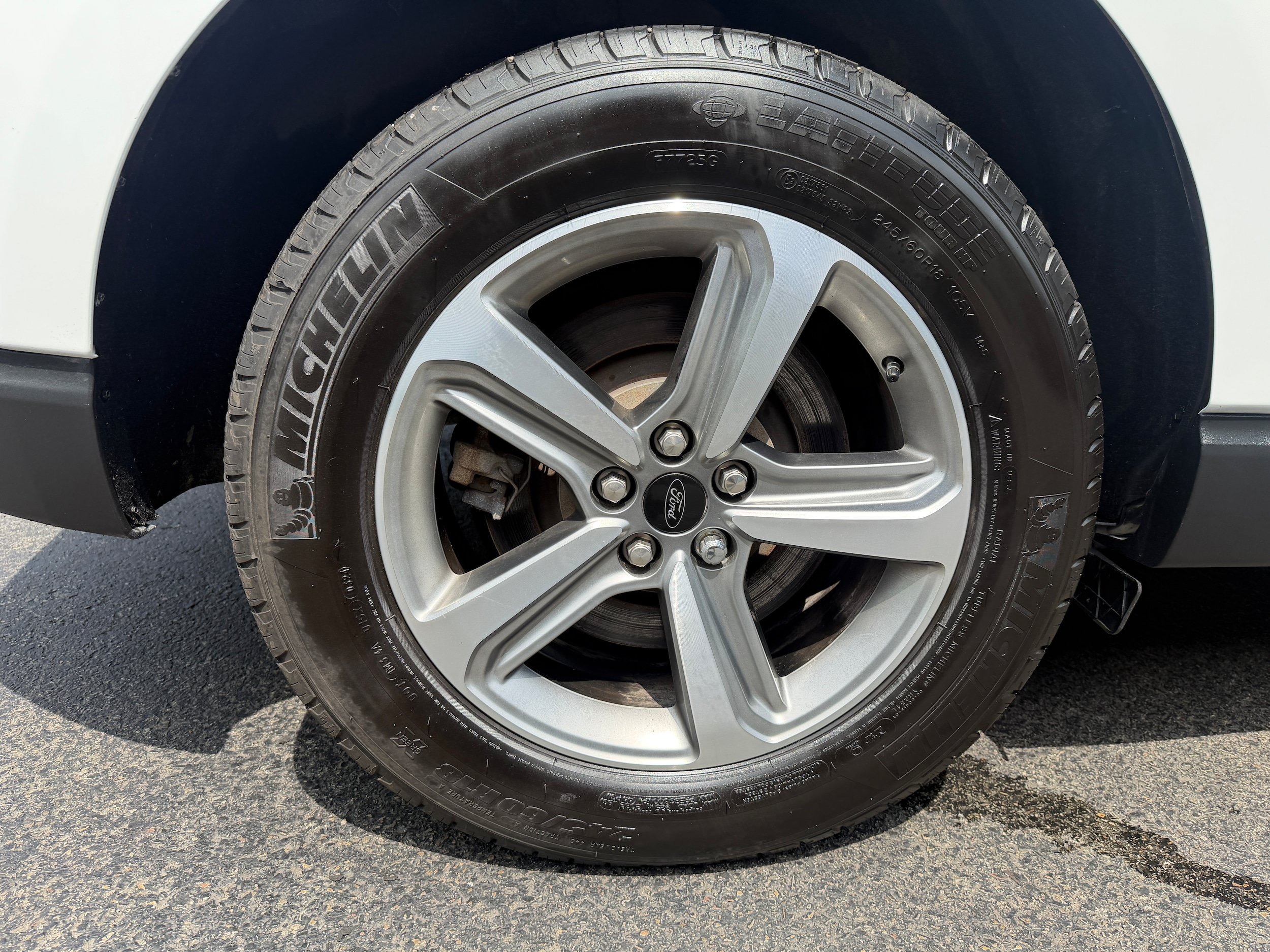 Certified 2024 Ford Edge SEL w/ Convenience Package AWD/4WD image 12