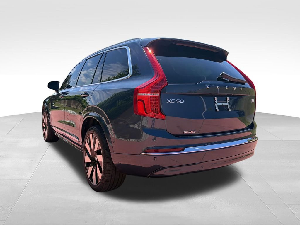Used 2023 Volvo XC90 T8 Ultimate w/ Lounge Package AWD/4WD image 7