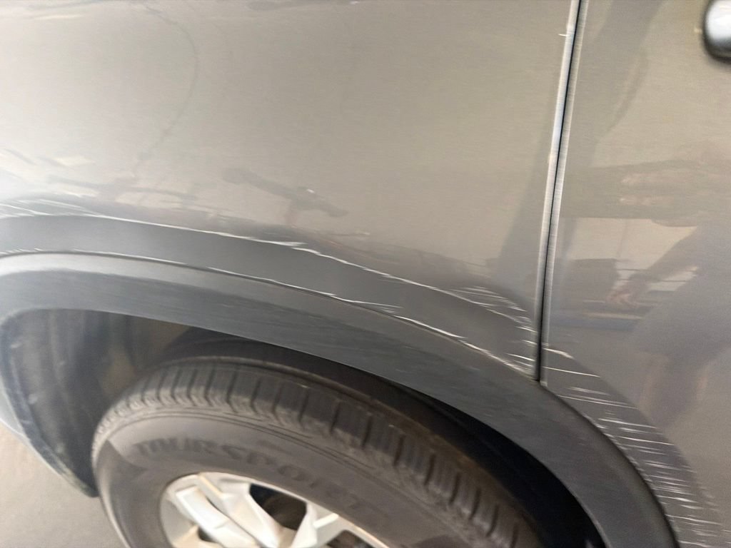 Used 2019 Chevrolet Traverse LT FWD image 8