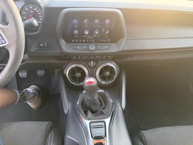 Used 2020 Chevrolet Camaro SS RWD image 19