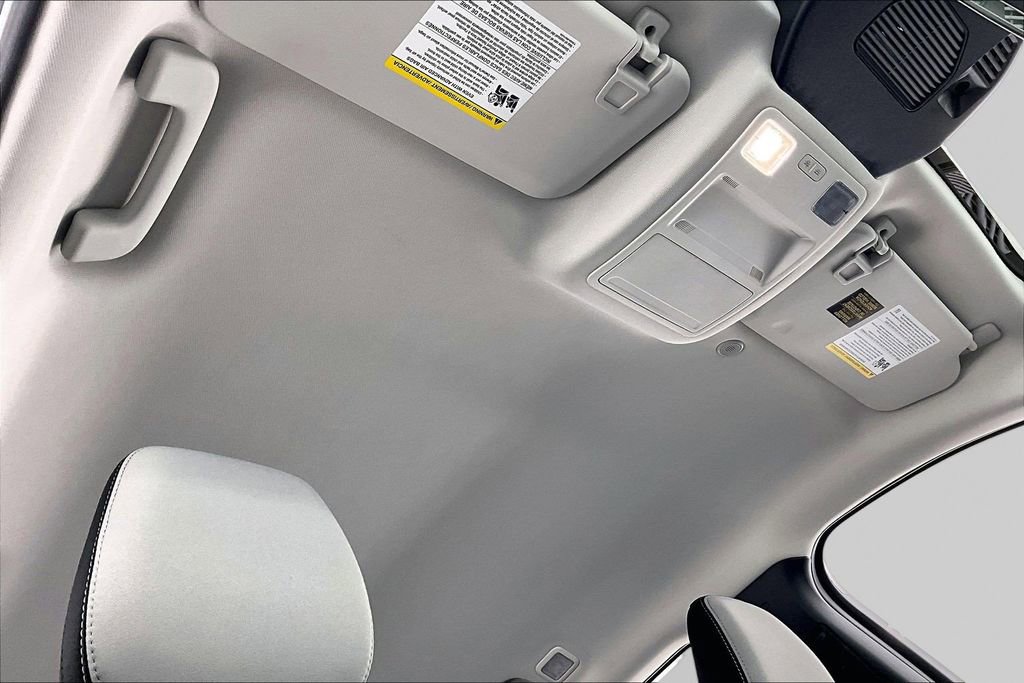 Certified 2025 Ford Escape Active w/ Active Premium Tech Pack FWD image 22