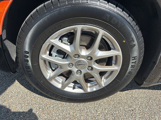Used 2025 Chrysler Pacifica Select FWD image 9