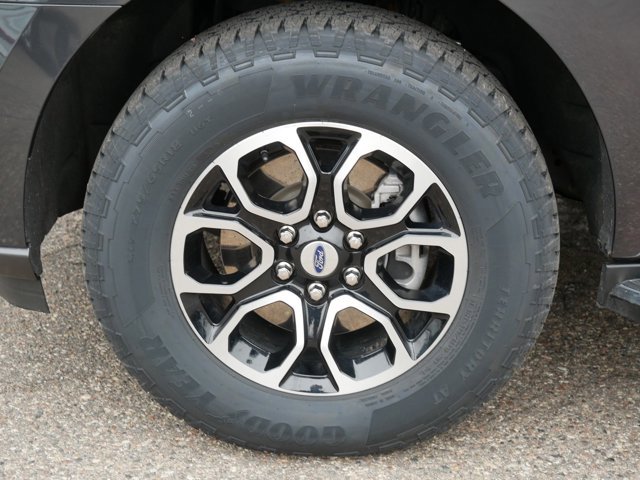 Certified 2023 Ford Expedition XLT AWD/4WD image 10