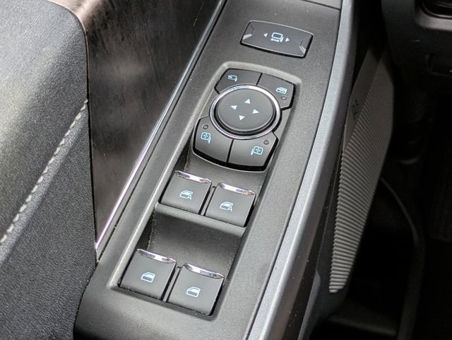 Certified 2025 Ford F350 Lariat w/ FX4 Off-Road Package image 24