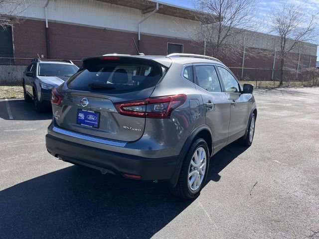 Used 2022 Nissan Rogue Sport SV w/ Technology Package image 3