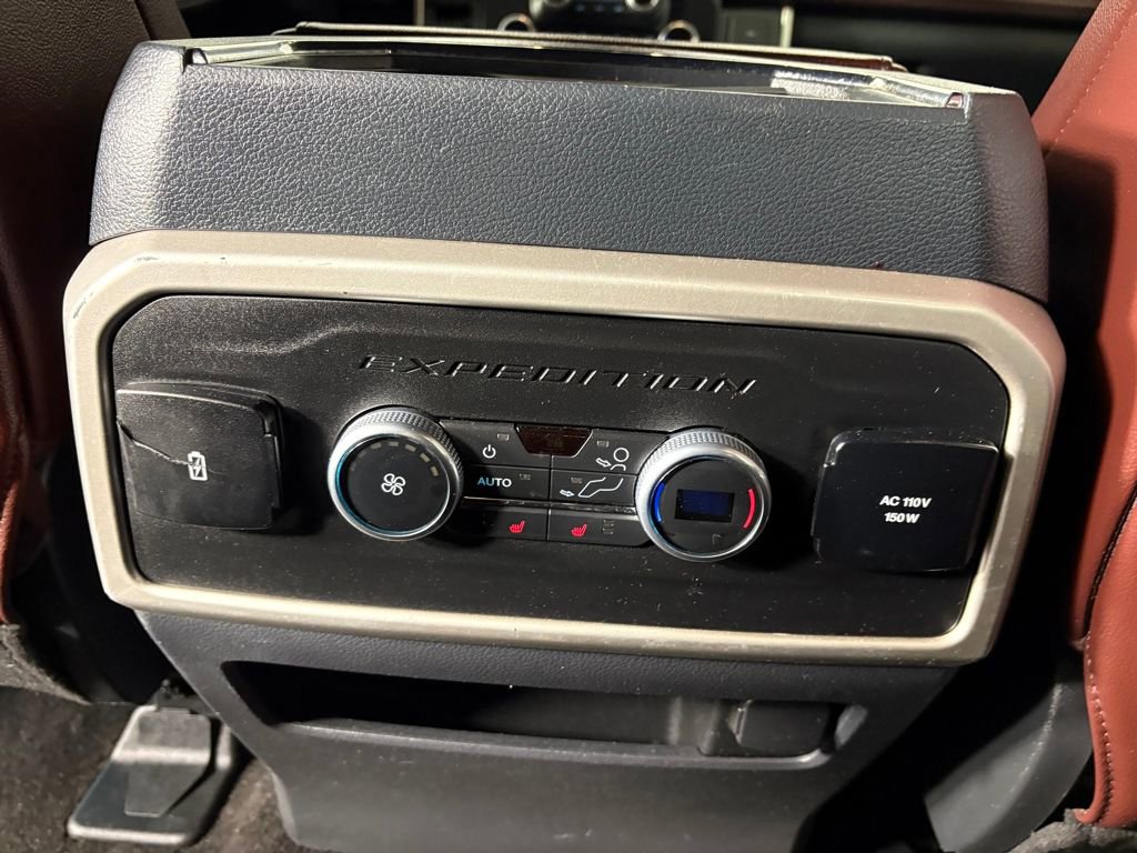 Certified 2022 Ford Expedition Max Limited image 30