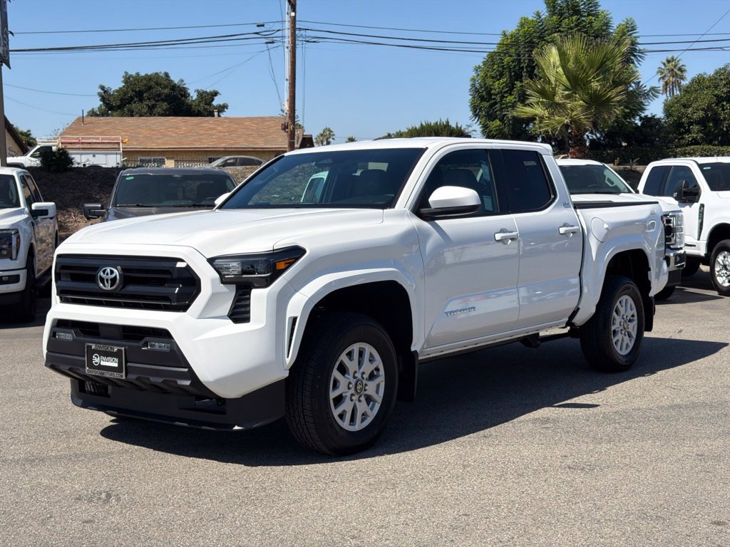 Used 2026 Toyota Tacoma SR5 AWD/4WD image 5