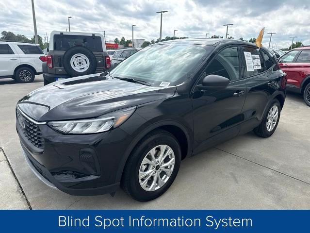 Certified 2026 Ford Escape Active FWD image 3