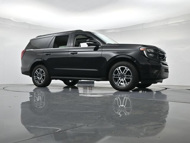 Certified 2025 Ford Expedition Active AWD/4WD image 53