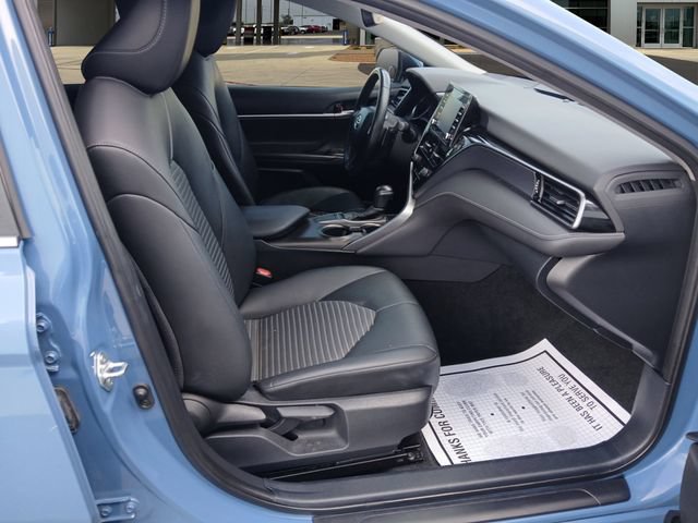 Used 2023 Toyota Camry SE w/ Convenience Package FWD image 15